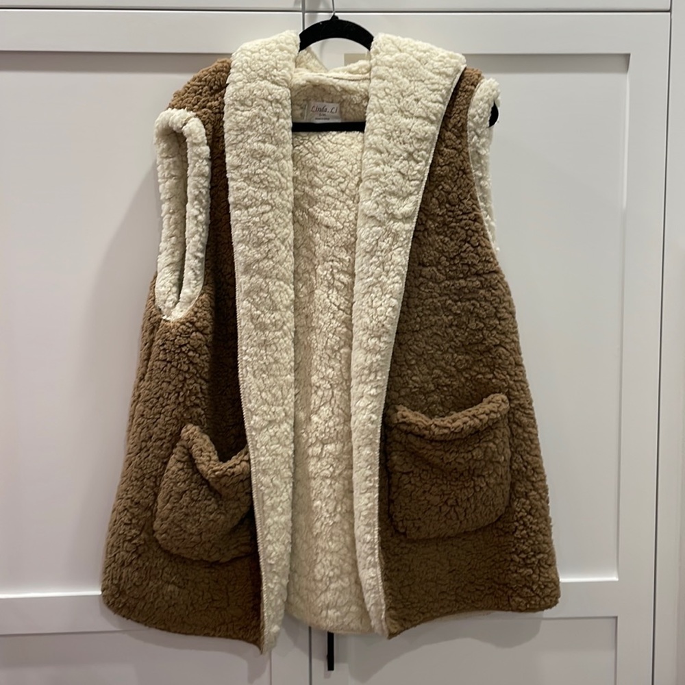 Puffy warm vest